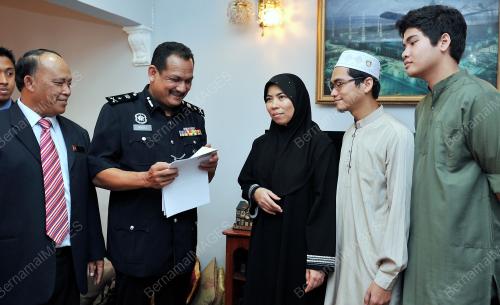 KL14_22062012_GANJARAN