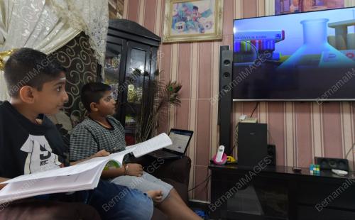 TINJAUAN TV PENDIDIKAN