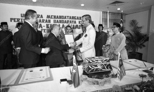 KL14_23022015_PENUBUHAN_BANDARAYA