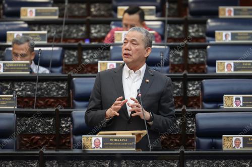 DATUK SERI FADILLAH YUSOF