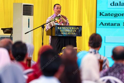 DATUK SERI NORAZMAN AYOB