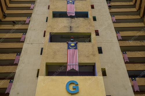 KEMPEN KIBAR JALUR GEMILANG