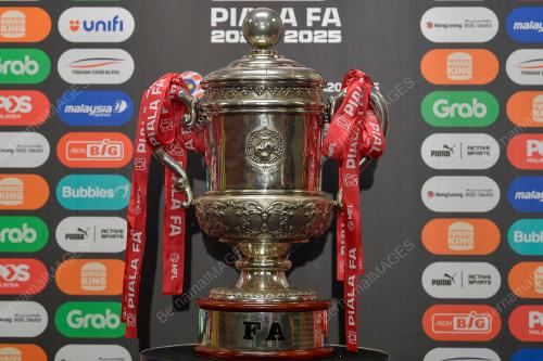 SIDANG MEDIA FINAL PIALA FA