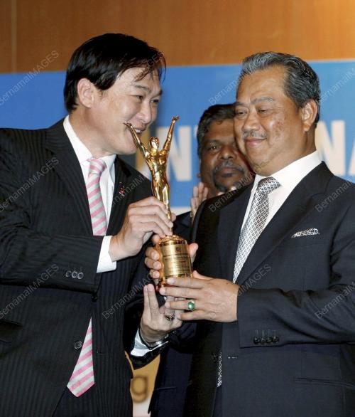 KL14_24012011_TPM_AWARDS