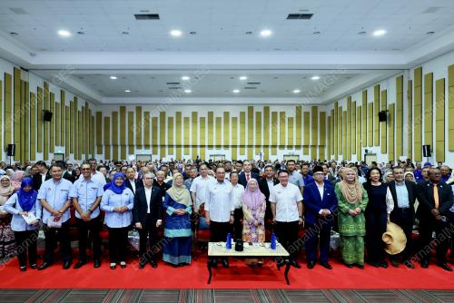 DATUK SERI ANWAR IBRAHIM
