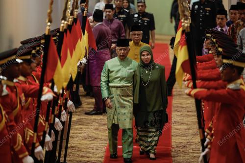AL-SULTAN ABDULLAH RIÃ•AYATUDDIN AL-MUSTAFA BILLAH SHAH
