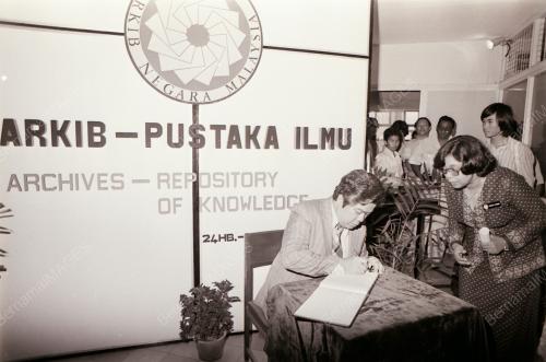 DATUK NEO YEE PAN