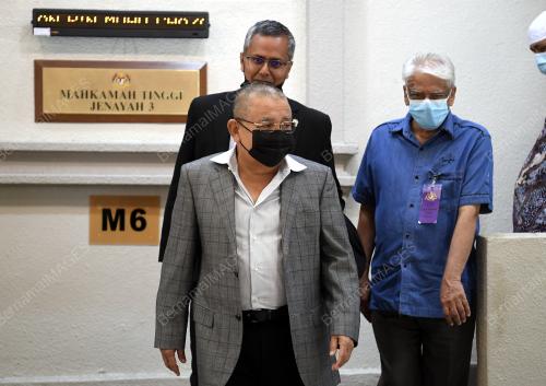 TAN SRI MOHD ISA ABDUL SAMAD
