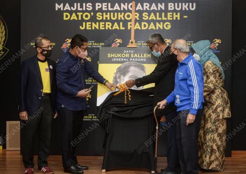 DATUK SERI AHMAD FAIZAL AZUMU