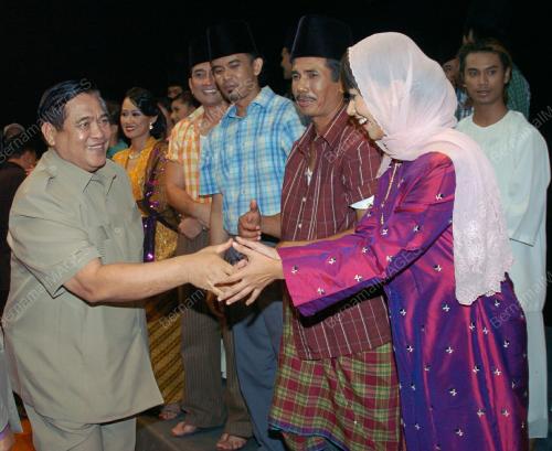 NIK MOHD ZAABA NIK DAUD
