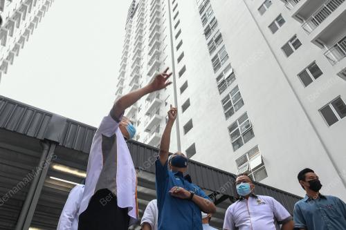 TAN SRI MUHYIDDIN YASSIN