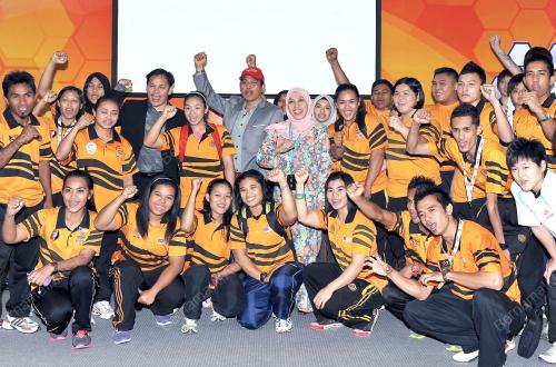 ARTIS DAN ATLET