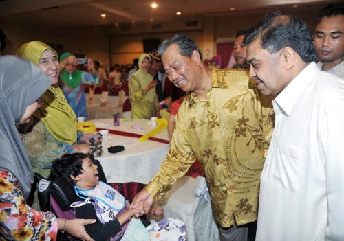 TAN SRI MUHYIDDIN YASSIN