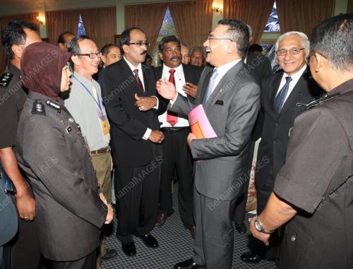 HISHAMMUDDIN TUN HUSSEIN