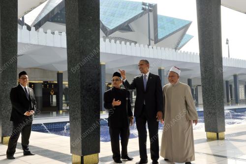 KL14_27042014_OBAMA_MASJID