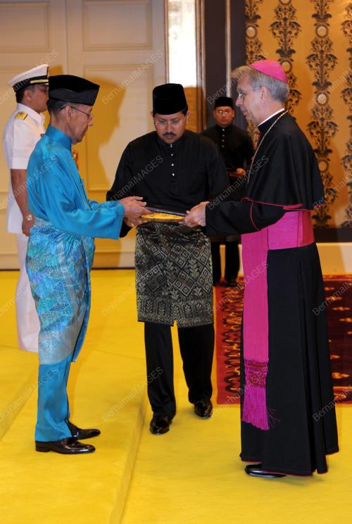 KL14_27052013_DUTA_AGONG