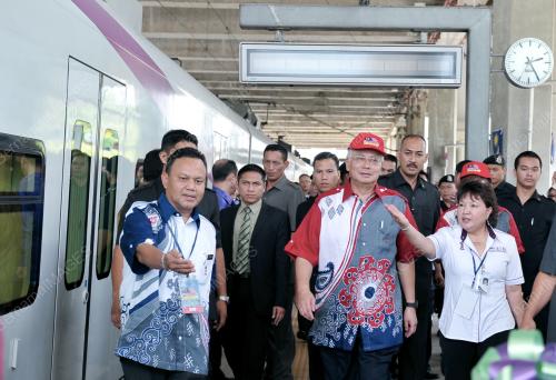 MOHD NAJIB TUN ABDUL RAZAK