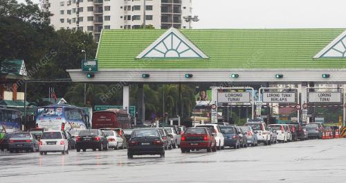 ALIRAN TRAFIK LANCAR