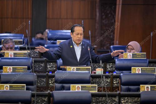 DATUK SERI AHMAD MASLAN