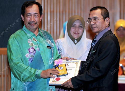 KL14_27122012_ANUGERAH