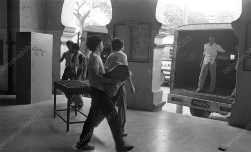 KL14_28012015_PEJABAT_POS