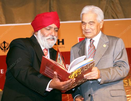 RAJA AZLAN SHAH