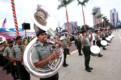 KL14_28082014_RAPTAI