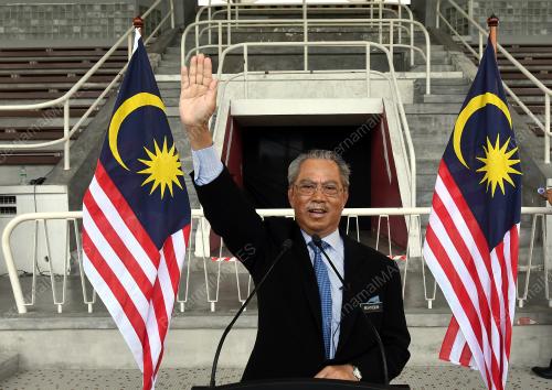 TAN SRI MUHYIDDIN YASSIN