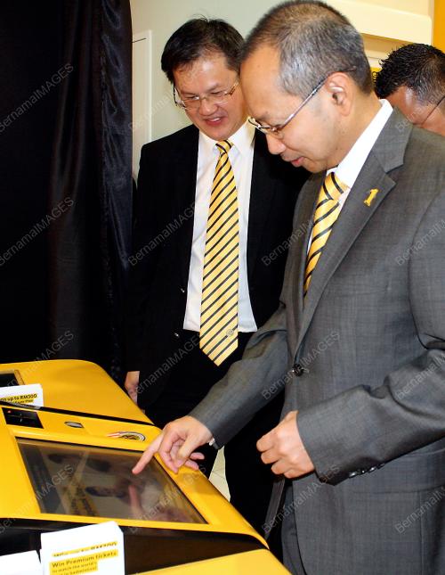 KL14_28112012_MAYBANK