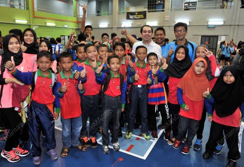 KL14_29052016_FLOORBALL
