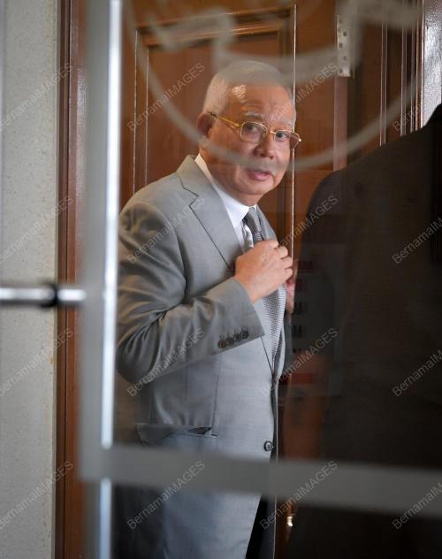 DATUK SERI NAJIB TUN RAZAK
