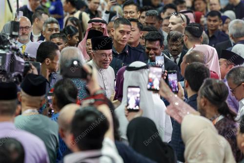 DATUK SERI ANWAR IBRAHIM