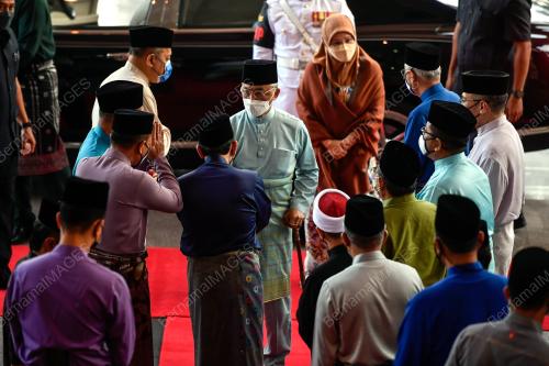 SULTAN ABDULLAH RI'AYATUDDIN AL-MUSTAFA BILLAH SHAH
