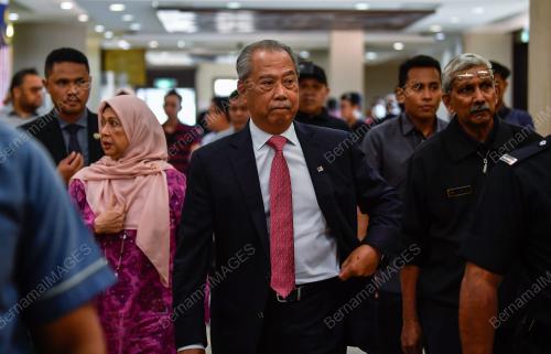 TAN SRI MUHYIDDIN MOHD YASSIN