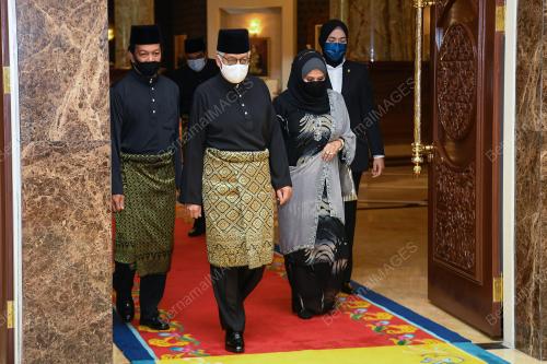 TAN SRI AHMAD FUZI ABDUL RAZAK