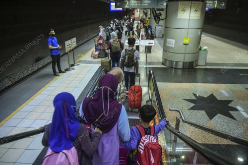TINJAUAN DI KTMB KL SENTRAL