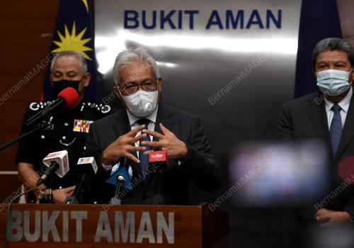DATUK SERI HAMZAH ZAINUDIN