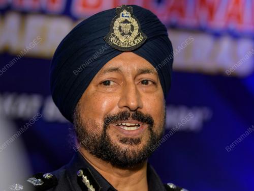 ACP RAVINDAR SINGH SARBAN SINGH