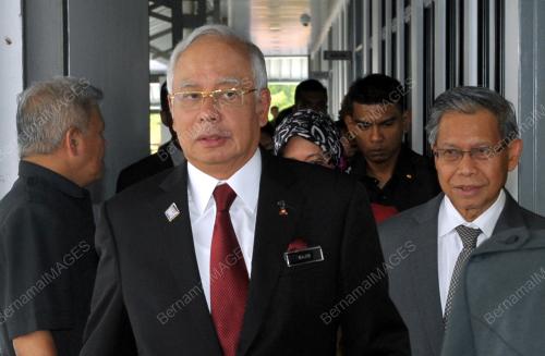 KL14_30112015_PARLIMEN