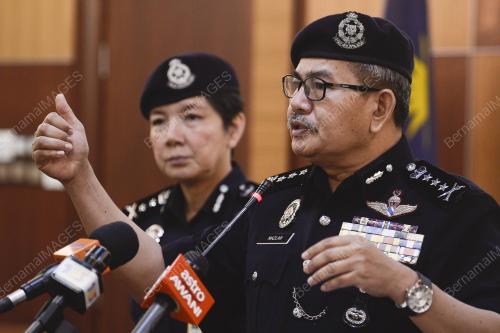 DATUK SERI MAZLAN LAZIM