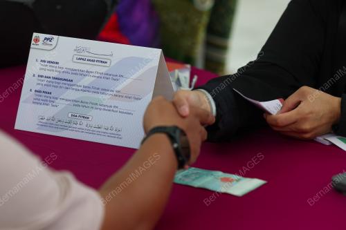 TINJAUAN BAYARAN ZAKAT