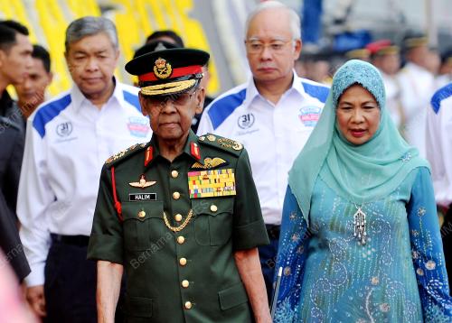 KL14_31082015_AGONG