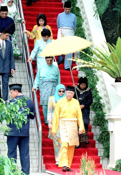 KL15-03_06_2000_AGONG-ISTANA_08012016