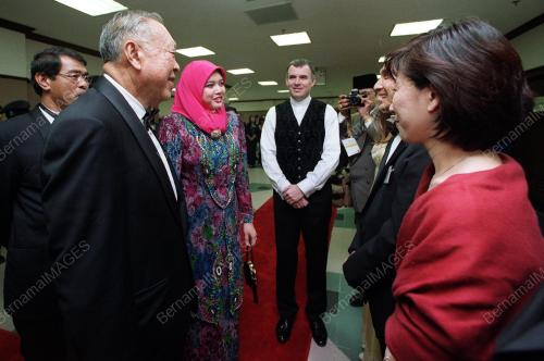 KL15-12_01_2001_AGONG-STARS_18012016