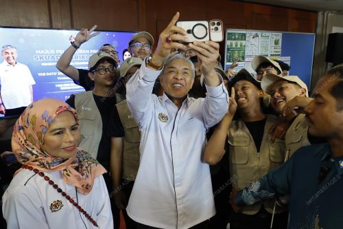 DATUK SERI DR AHMAD ZAHID HAMIDI