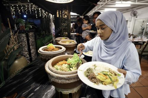 MALAM RAI MEDIA FELDA