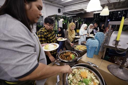 MALAM RAI MEDIA FELDA
