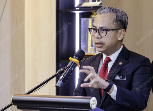 SULTAN SHARAFUDDIN IDRIS SHAH