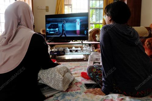 TINJAUAN CUTI TAHUN BARU 2021