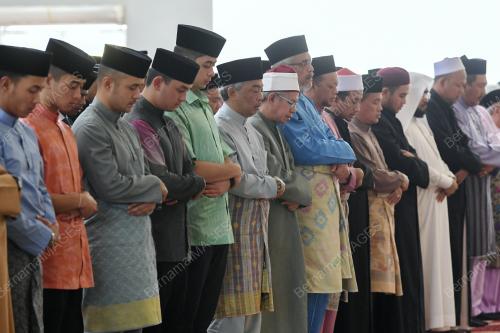 KL15_01022019_AGONG_BN201901319700